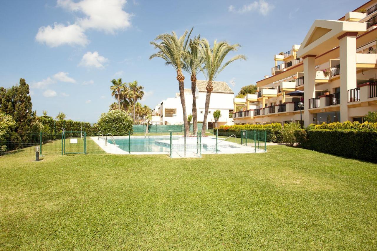 Romana Playa Studio Elviria マルベーリャ エクステリア 写真